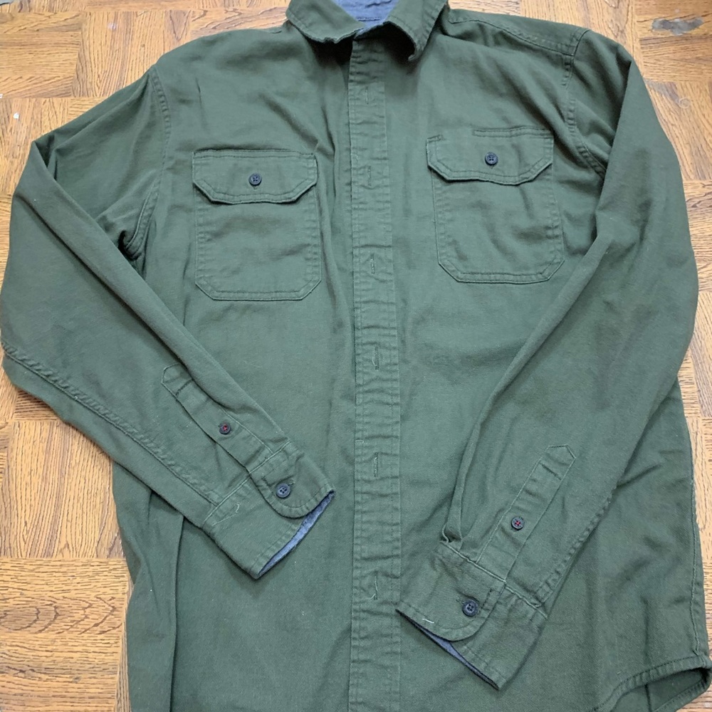 Men’s button up longsleeve